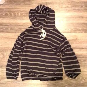 Lightweight grey hoodie with cream tie.